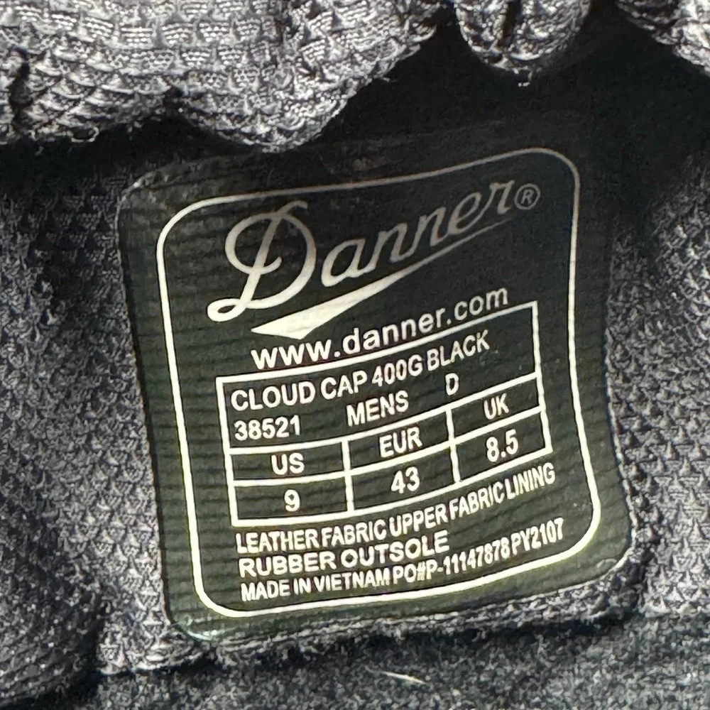 DANNER Cloud Cap, Black Suede Insulated 400G - Men's 9 D